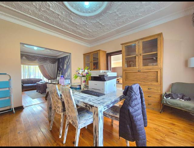 5 BEDROOM HOUSE FOR SALE IN BRENTHURST